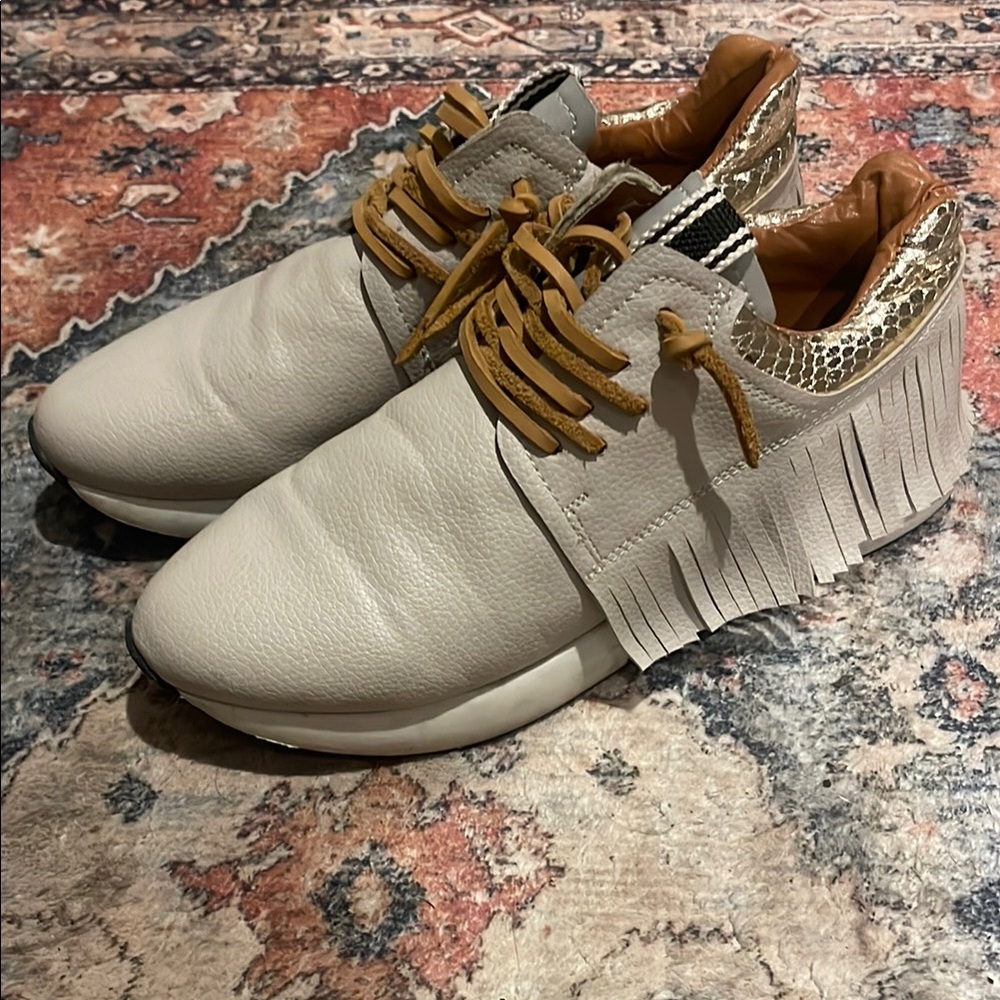 Stylish White and Gold Men's Shoes